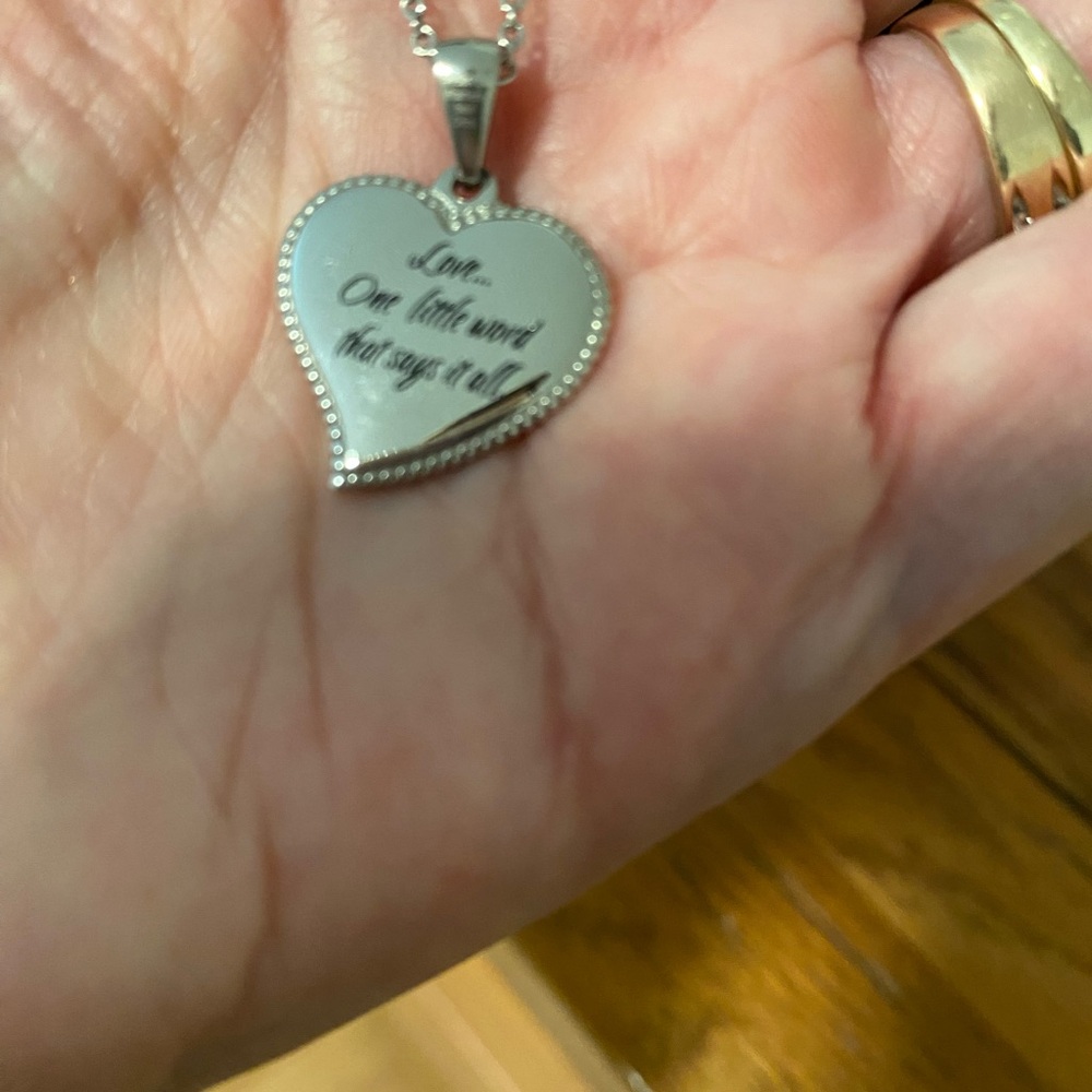 Silver Heart Pendant Necklace